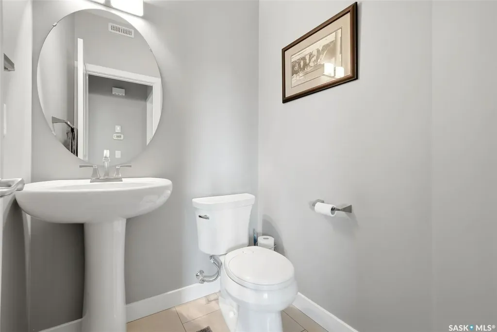 3930 Sandhill Crescent Regina SK S4V 3G7