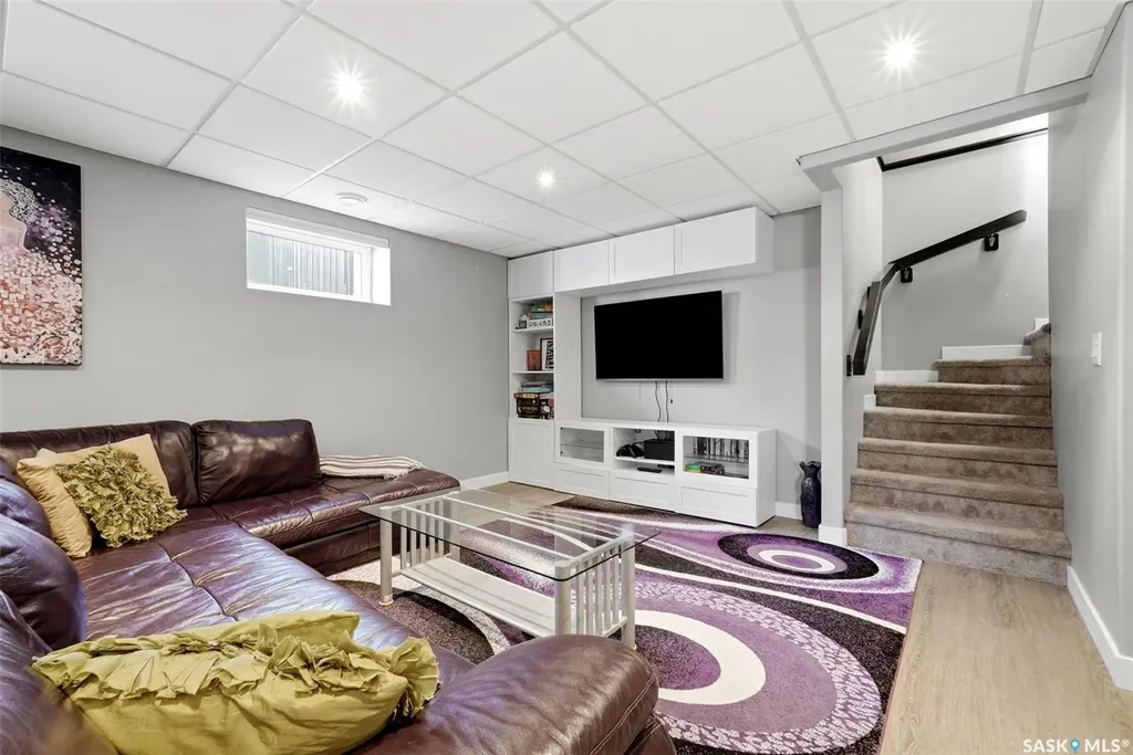 3930 Sandhill Crescent Regina SK S4V 3G7