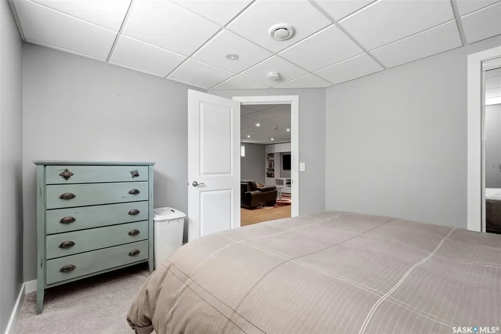3930 Sandhill Crescent Regina SK S4V 3G7