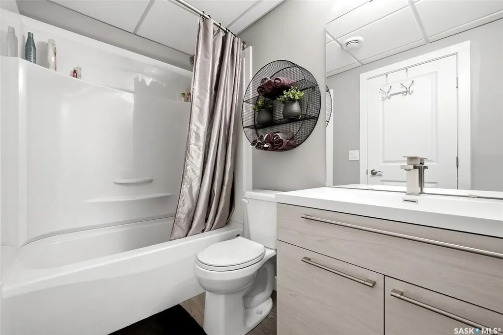 3930 Sandhill Crescent Regina SK S4V 3G7