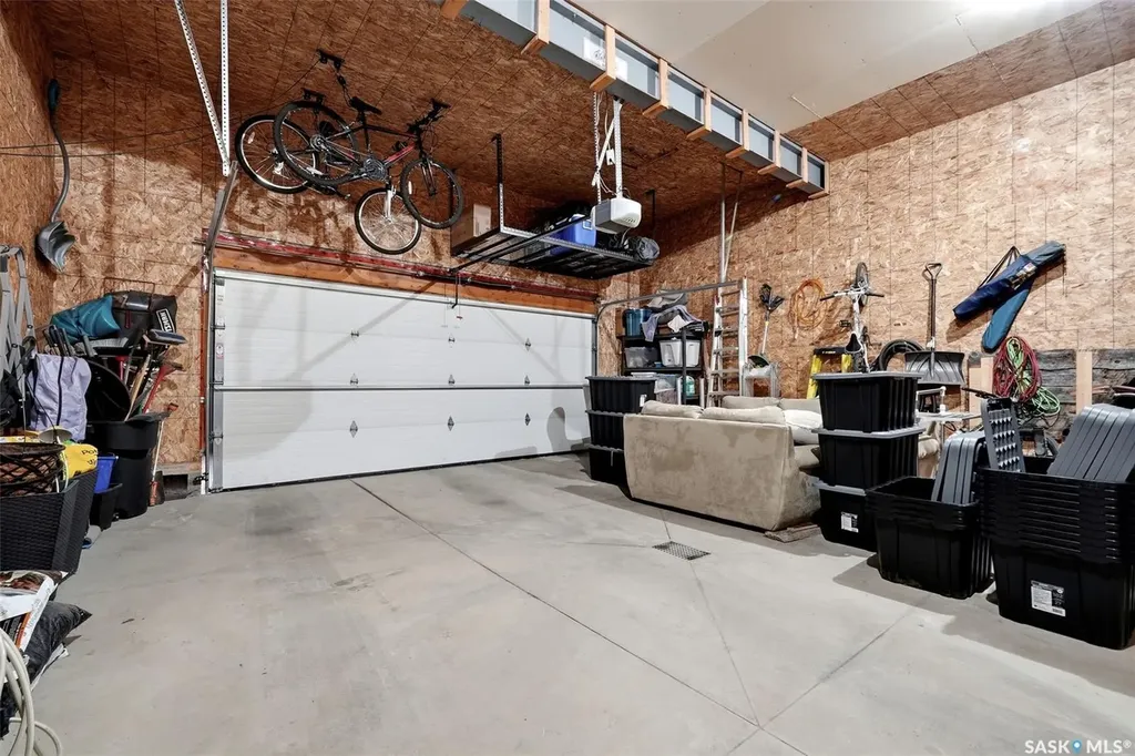 3930 Sandhill Crescent Regina SK S4V 3G7