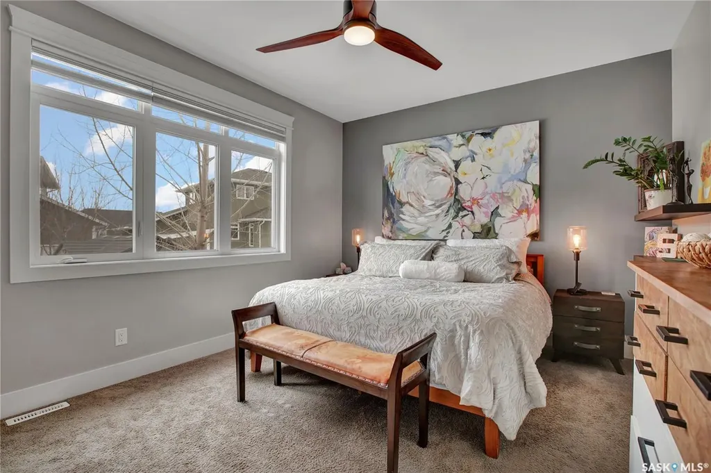 522 Hastings Crescent Saskatoon SK S7V 0E2