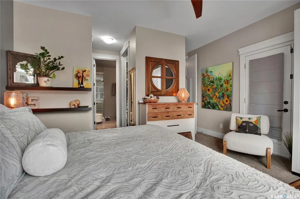 522 Hastings Crescent Saskatoon SK S7V 0E2