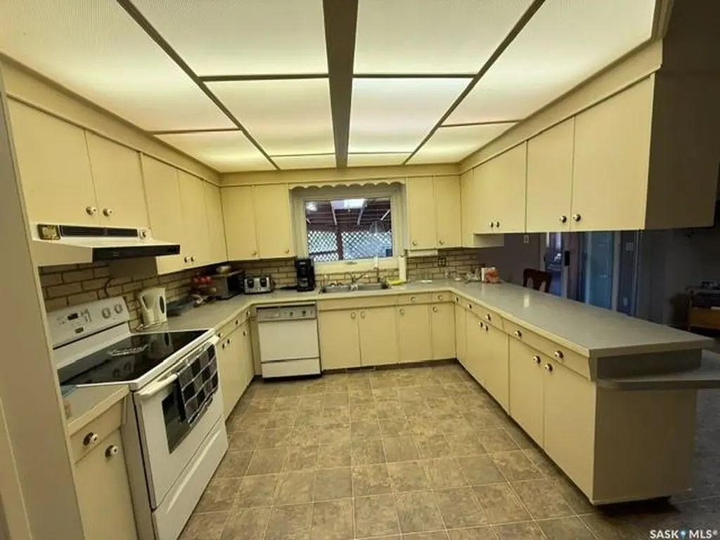 234 Saskatchewan Street E Kamsack SK S0A 1S0