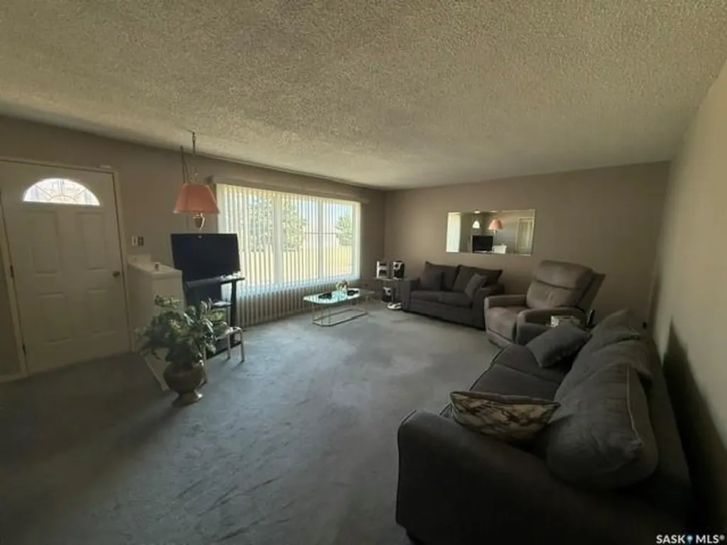 234 Saskatchewan Street E Kamsack SK S0A 1S0