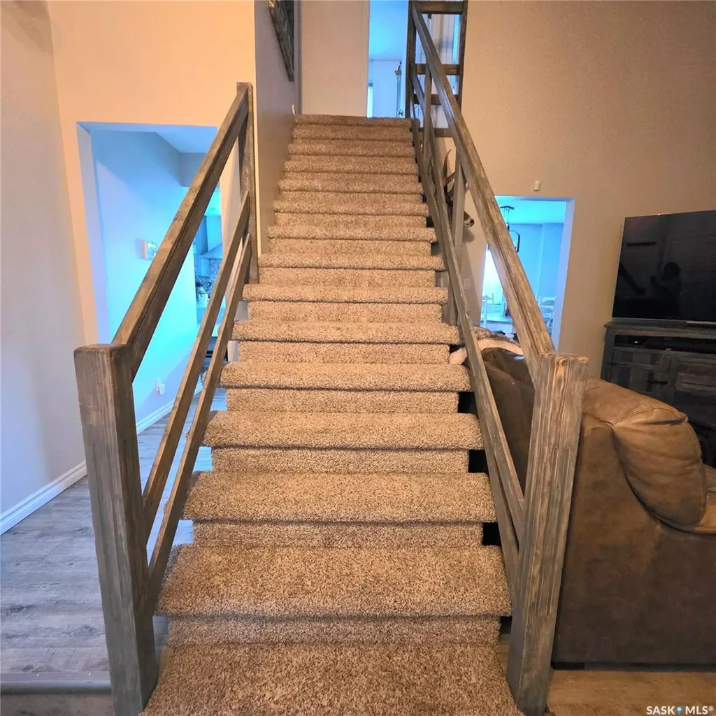 868 Conroy Place Prince Albert SK S6V 6Y7