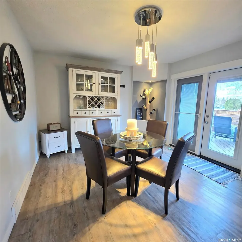 868 Conroy Place Prince Albert SK S6V 6Y7