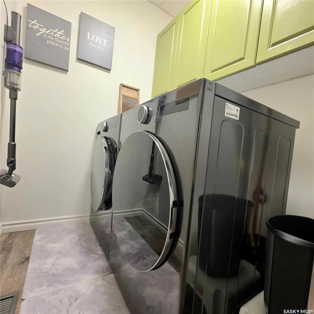 868 Conroy Place Prince Albert SK S6V 6Y7