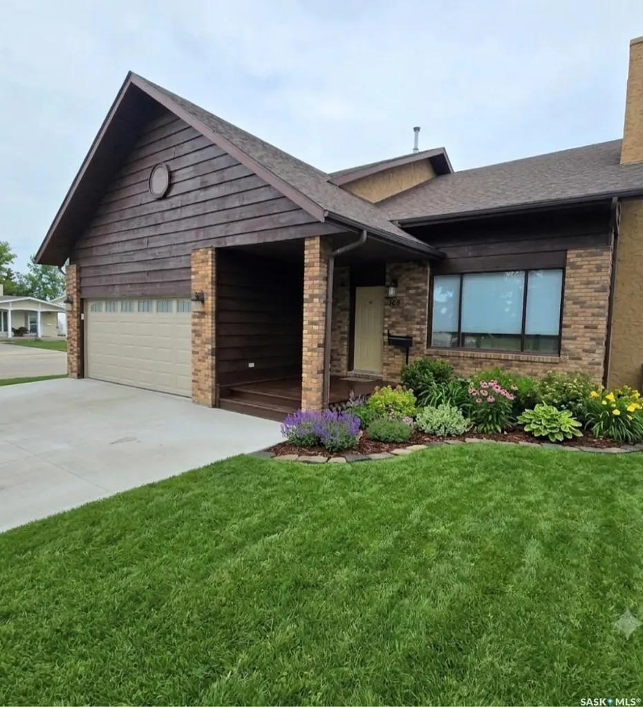 868 Conroy Place Prince Albert SK S6V 6Y7