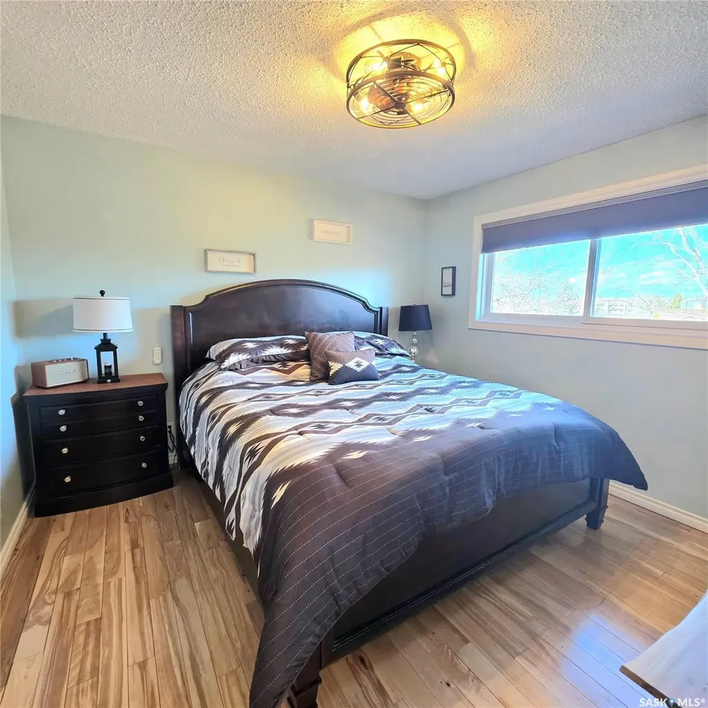 868 Conroy Place Prince Albert SK S6V 6Y7