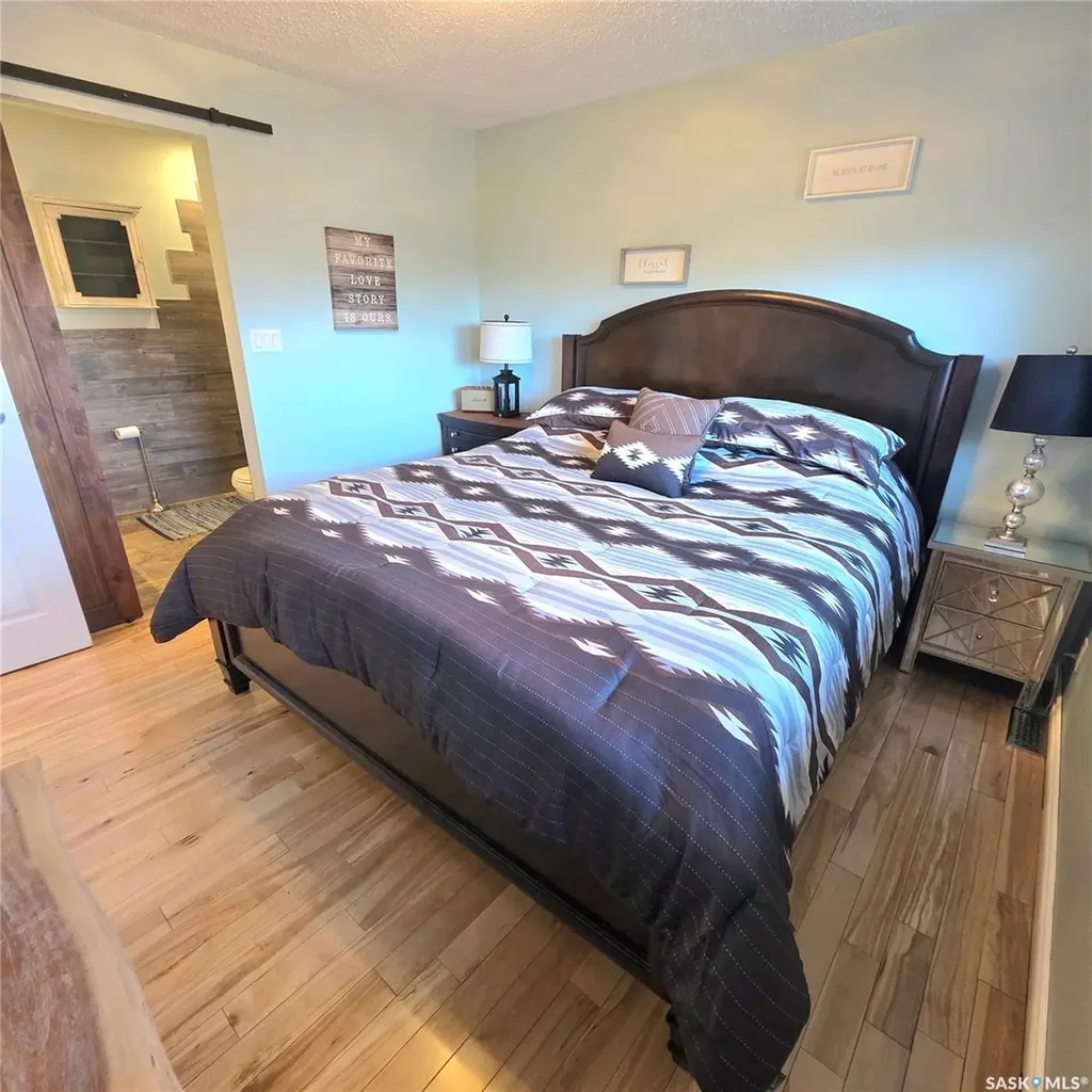 868 Conroy Place Prince Albert SK S6V 6Y7