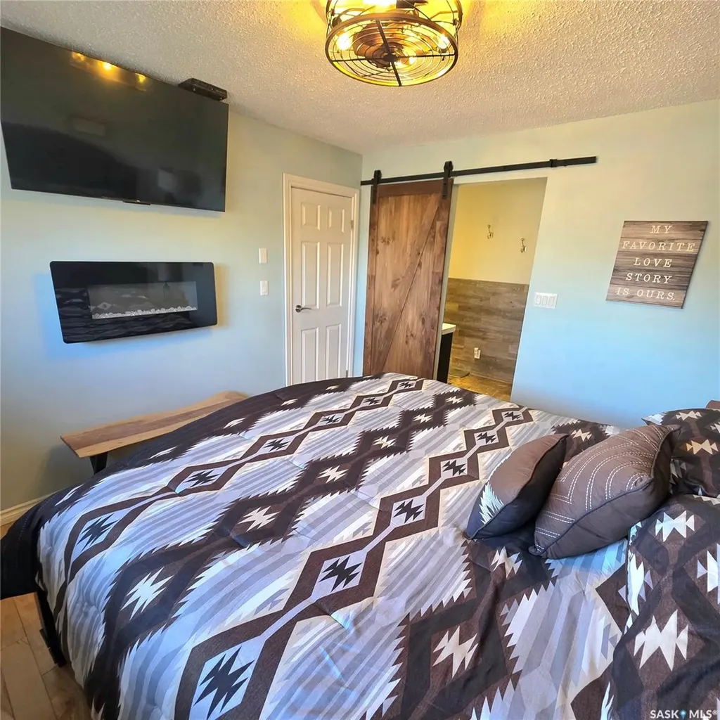 868 Conroy Place Prince Albert SK S6V 6Y7
