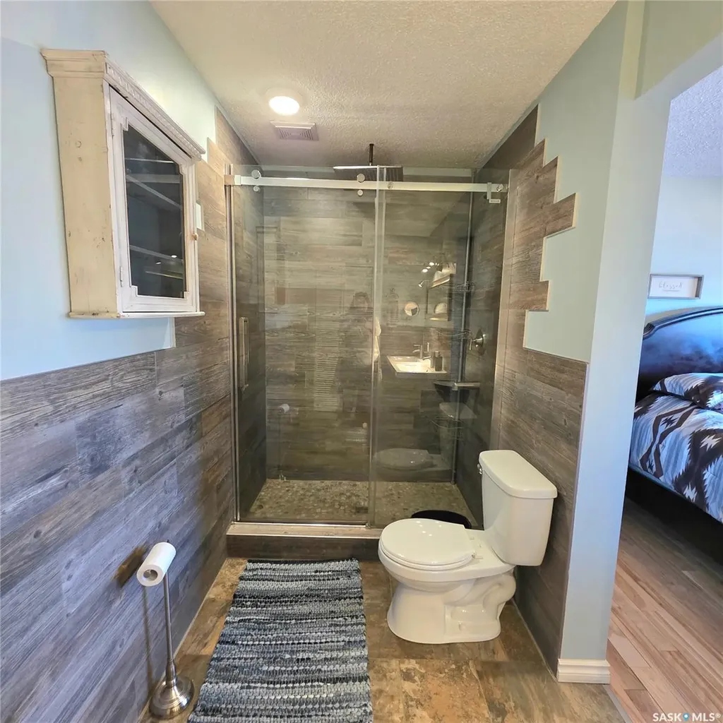 868 Conroy Place Prince Albert SK S6V 6Y7
