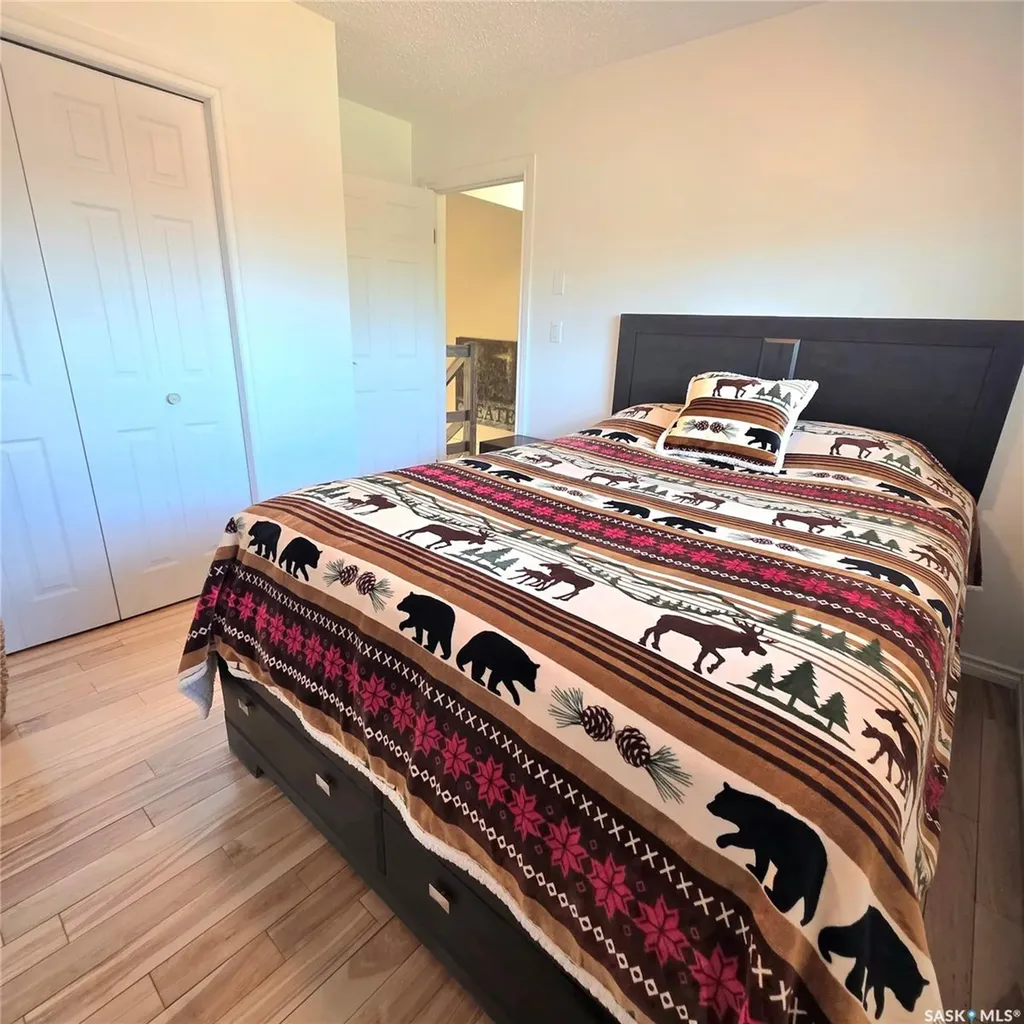868 Conroy Place Prince Albert SK S6V 6Y7