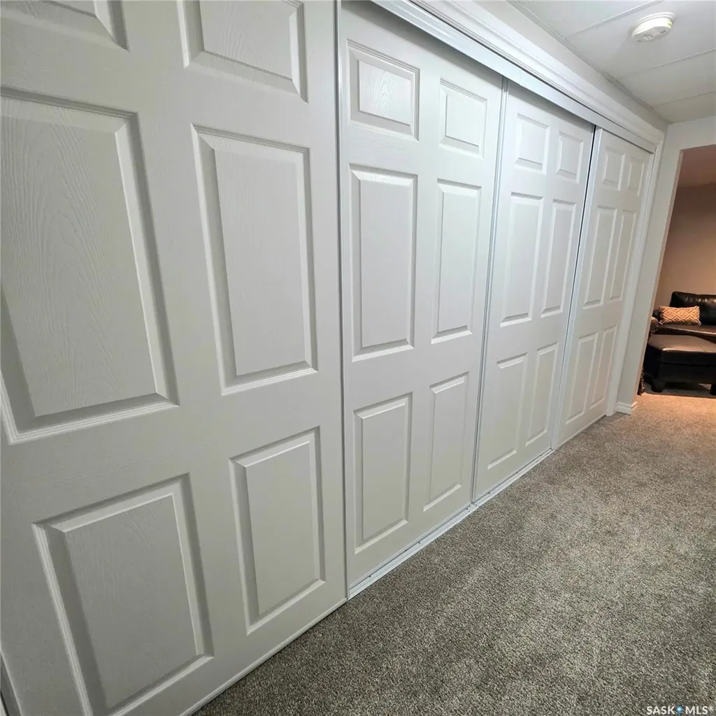 868 Conroy Place Prince Albert SK S6V 6Y7