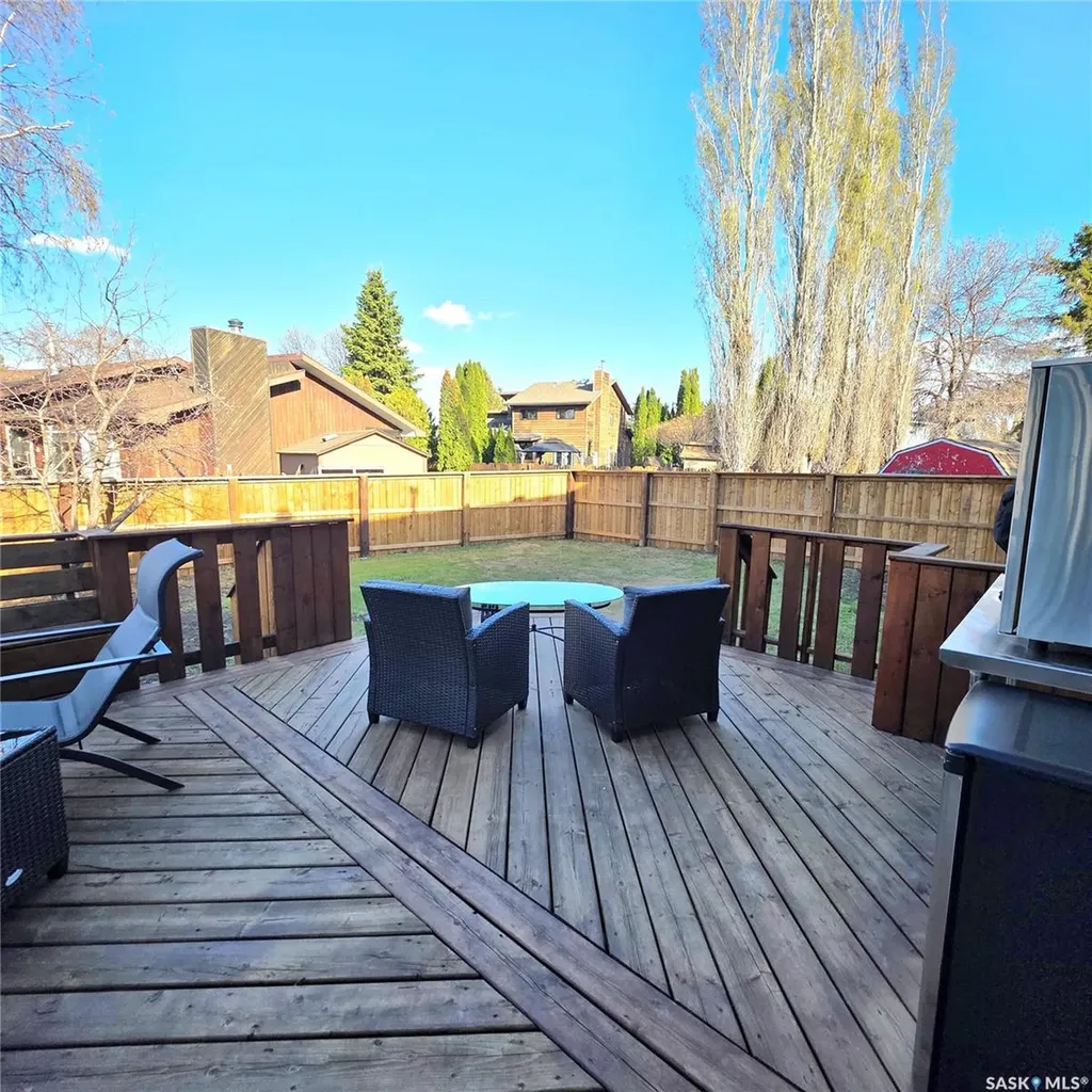 868 Conroy Place Prince Albert SK S6V 6Y7
