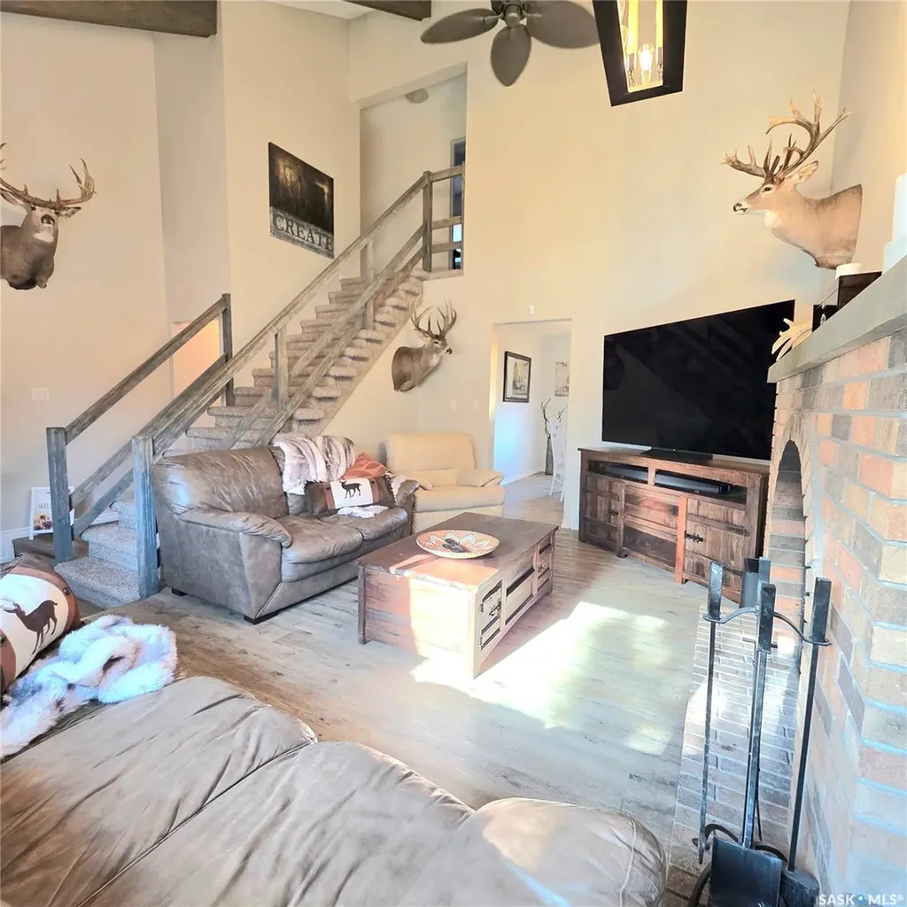 868 Conroy Place Prince Albert SK S6V 6Y7