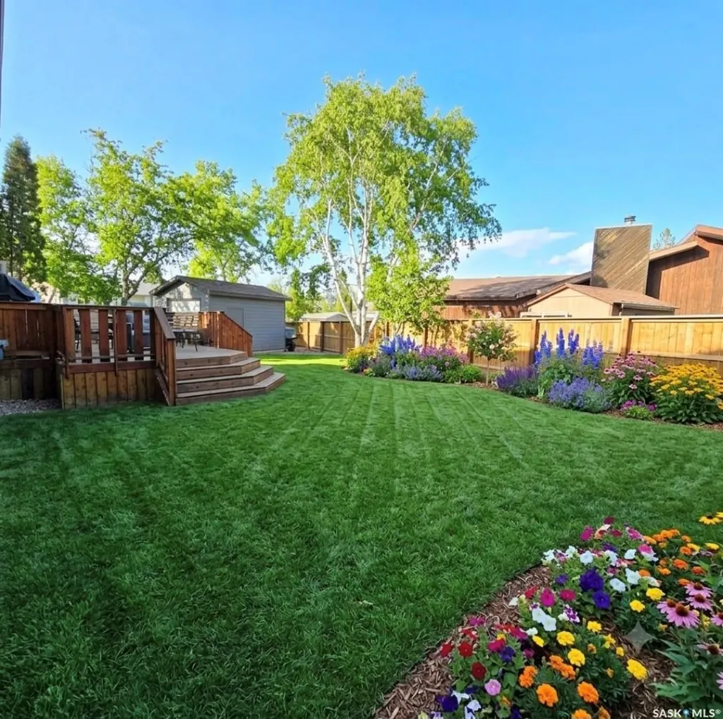 868 Conroy Place Prince Albert SK S6V 6Y7