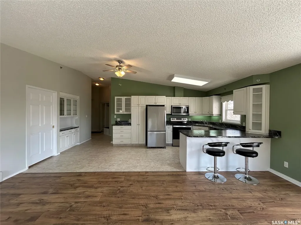 740 9th Street Humboldt SK S0K 2A0