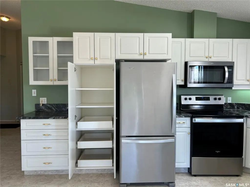 740 9th Street Humboldt SK S0K 2A0