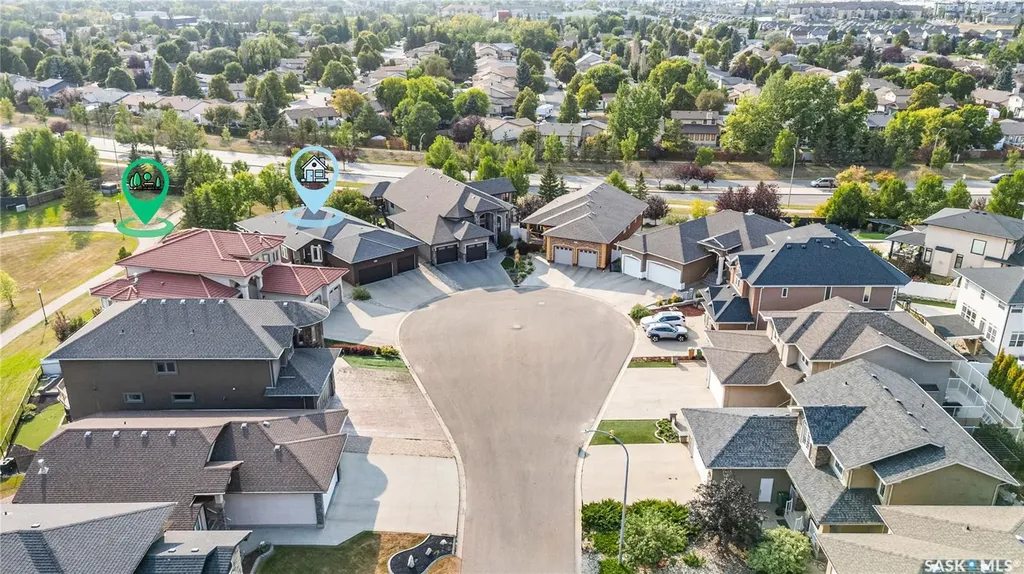 2431 Linner Bay Regina SK S4V 1K3