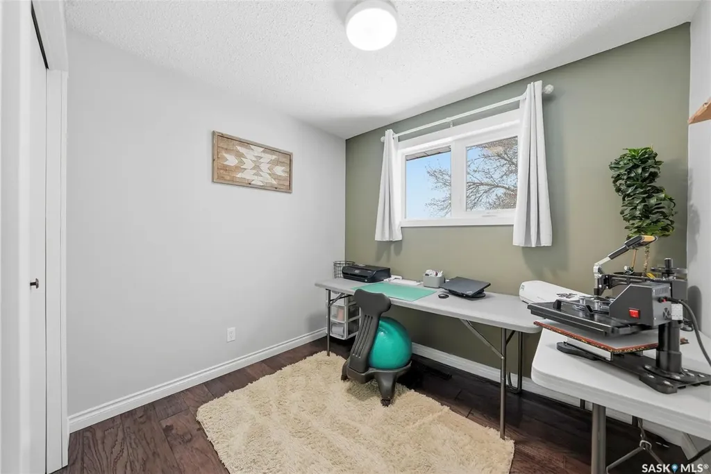 3495 Eagle Crescent Prince Albert SK S6V 7W9