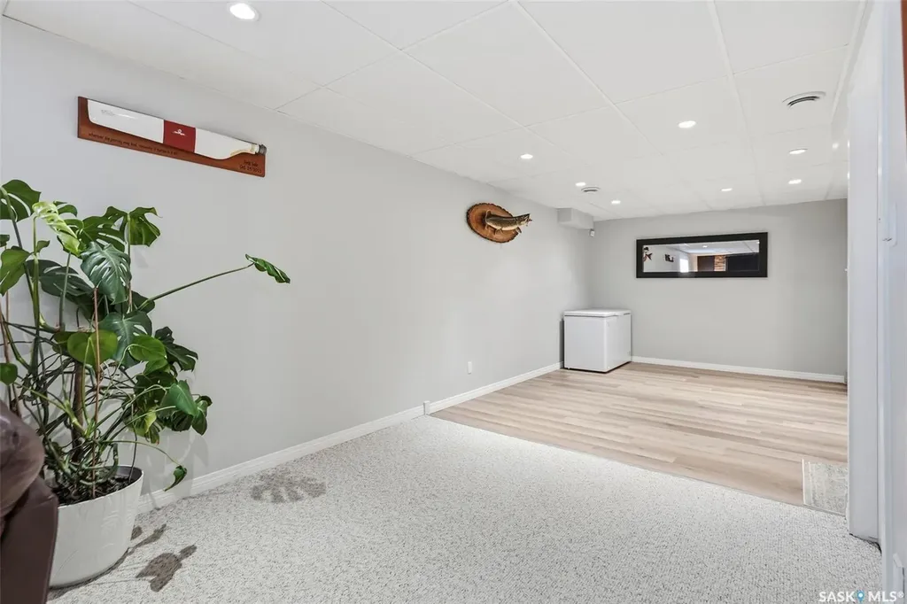 3495 Eagle Crescent Prince Albert SK S6V 7W9