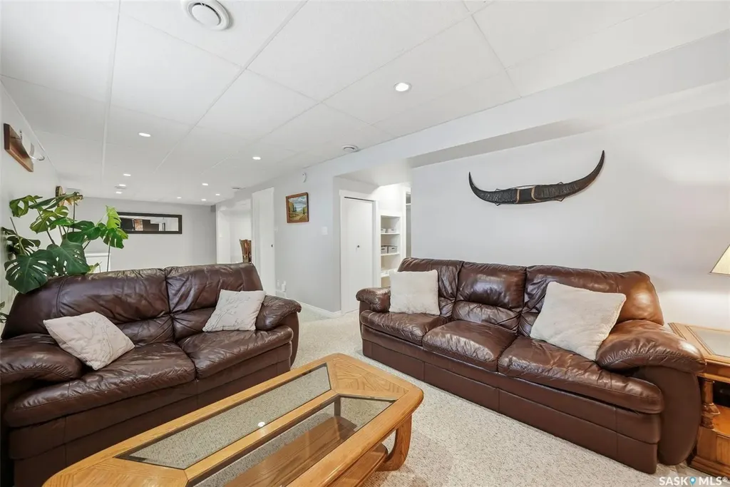 3495 Eagle Crescent Prince Albert SK S6V 7W9
