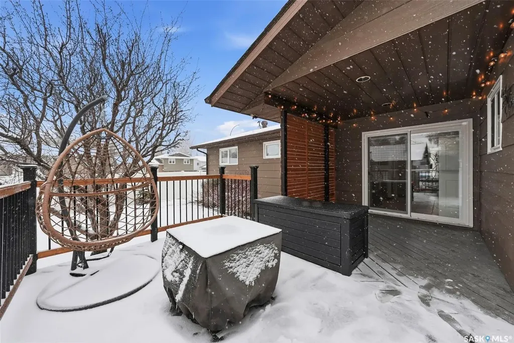 3495 Eagle Crescent Prince Albert SK S6V 7W9
