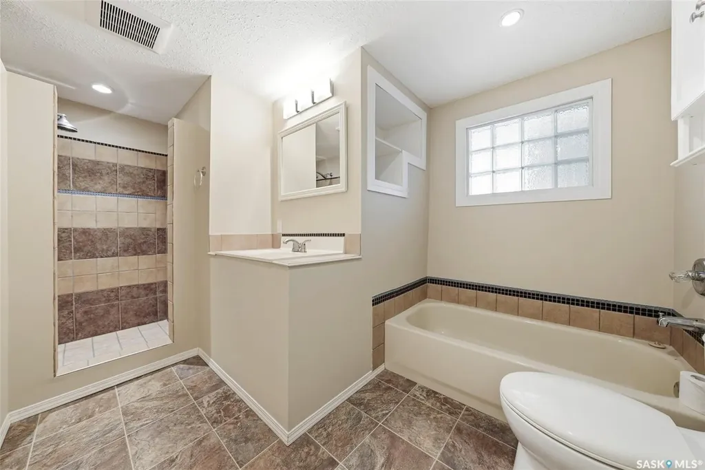 43 Mccallum Avenue Birch Hills SK S0J 0G0