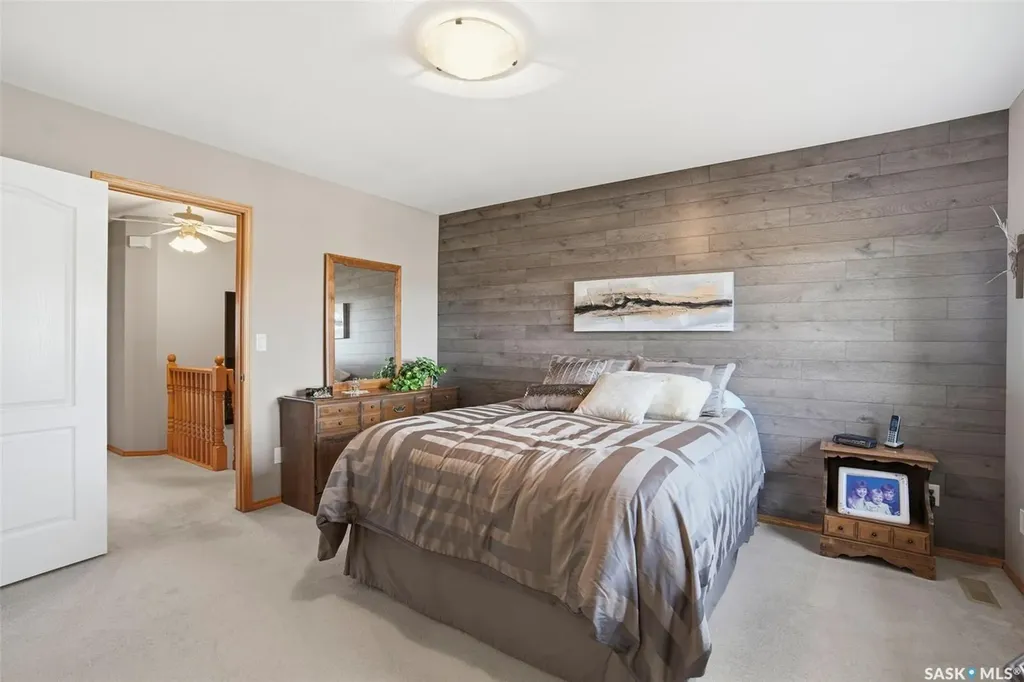 211 Brookmore Lane Saskatoon SK S7V 1C1
