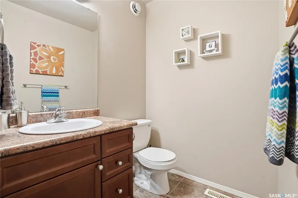 238 Stepney Crescent Saskatoon SK S7T 0A1