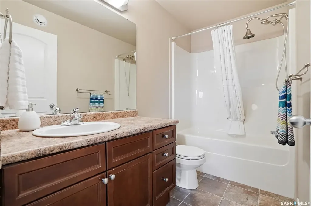 238 Stepney Crescent Saskatoon SK S7T 0A1