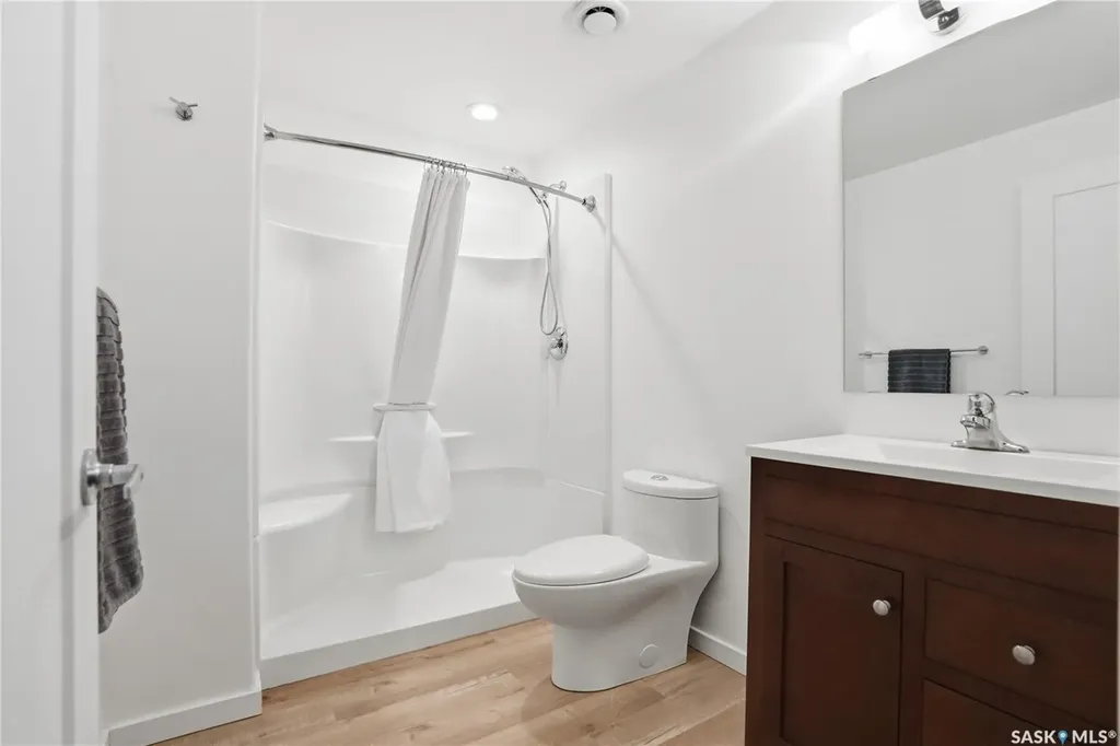 238 Stepney Crescent Saskatoon SK S7T 0A1