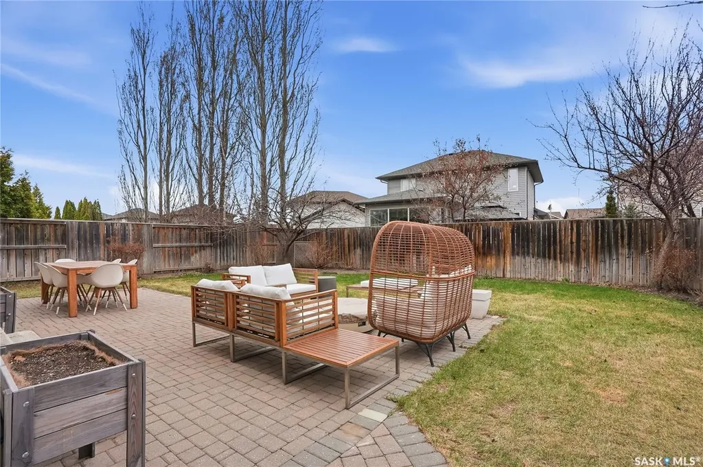238 Stepney Crescent Saskatoon SK S7T 0A1