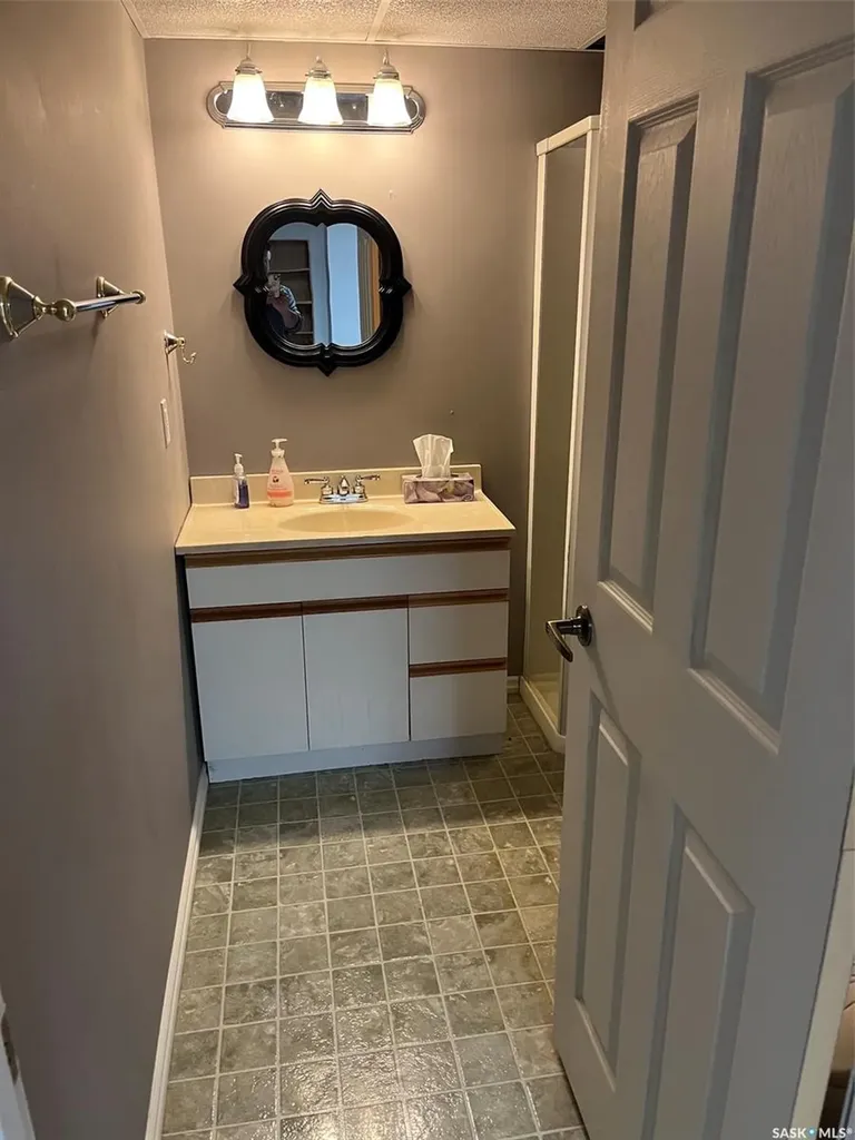 404 Petterson Drive Estevan SK S4A 2P4