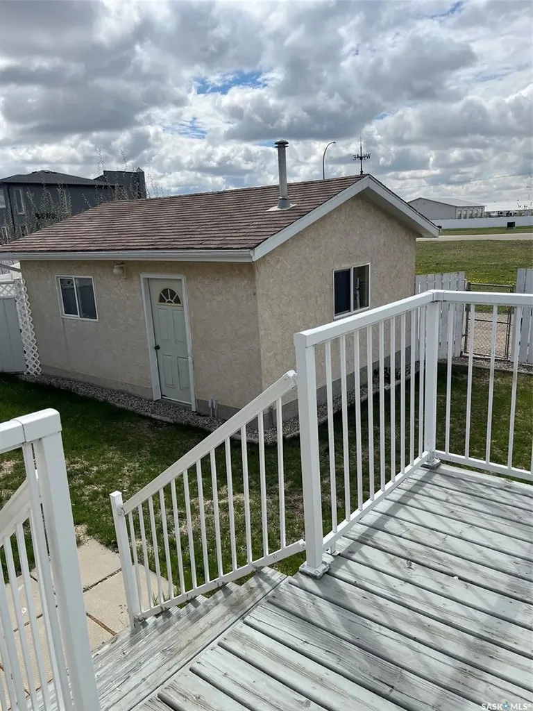 404 Petterson Drive Estevan SK S4A 2P4