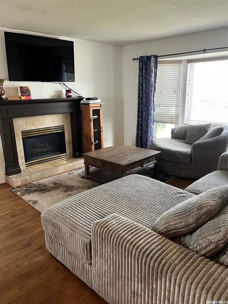 404 Petterson Drive Estevan SK S4A 2P4