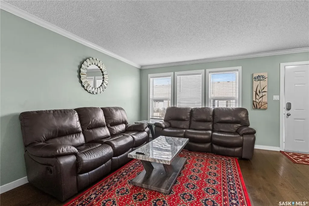 235 Rosewood Boulevard E Saskatoon SK S7V 0J2
