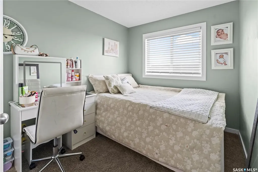 235 Rosewood Boulevard E Saskatoon SK S7V 0J2