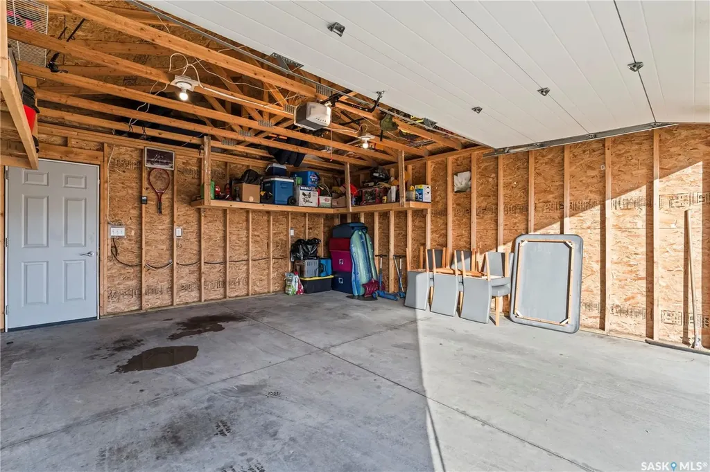 235 Rosewood Boulevard E Saskatoon SK S7V 0J2
