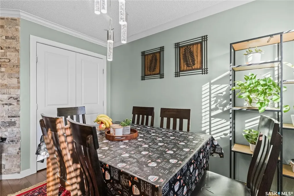 235 Rosewood Boulevard E Saskatoon SK S7V 0J2