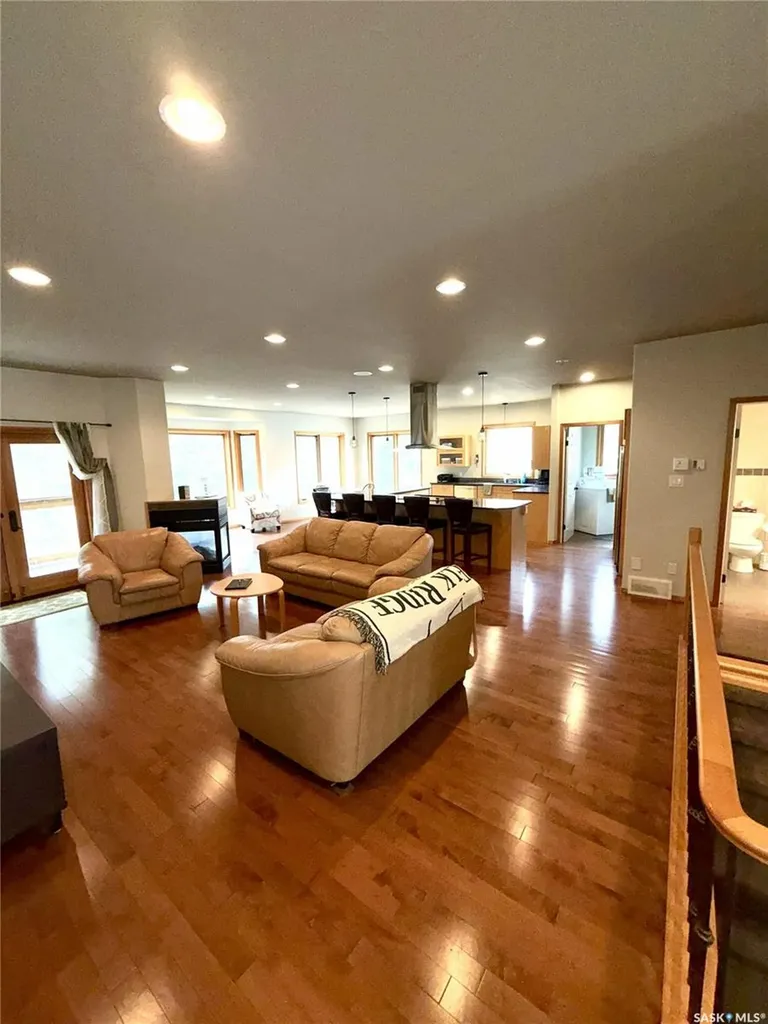 57 Estates Drive Elk Ridge SK S0J 0N0