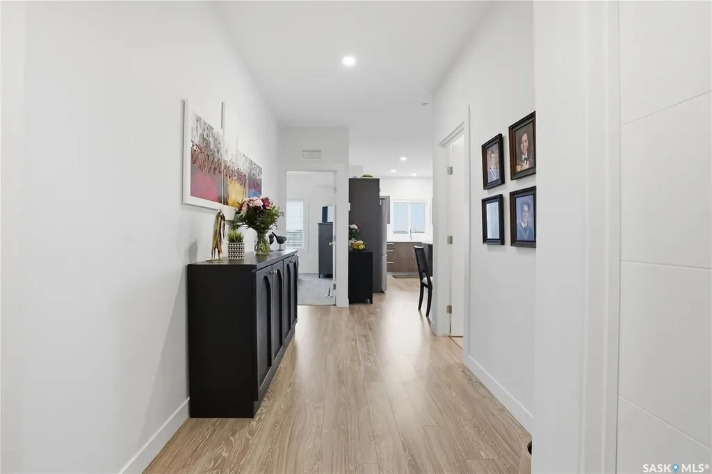 142 Pawlychenko Lane Saskatoon SK S7V 0N7