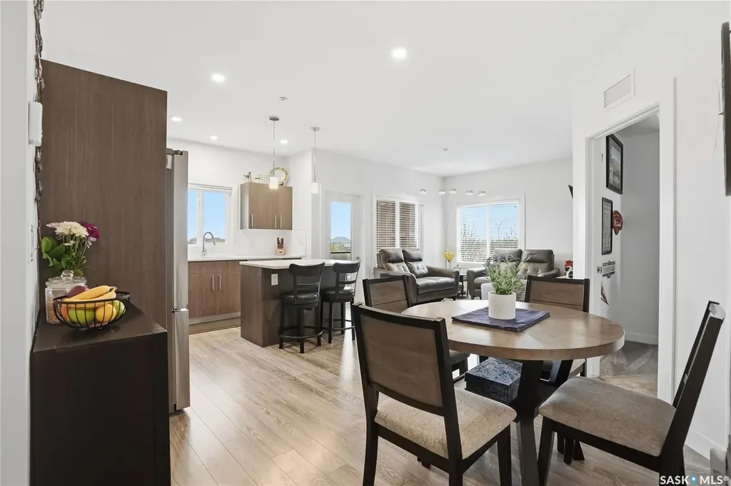 142 Pawlychenko Lane Saskatoon SK S7V 0N7