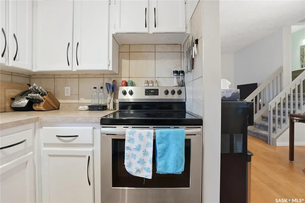 2838 Hartmann Crescent E Regina SK S4N 6L9