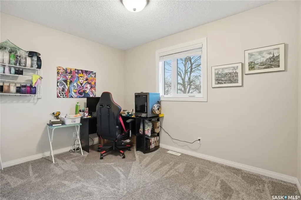 2838 Hartmann Crescent E Regina SK S4N 6L9