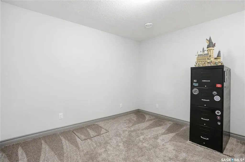 2838 Hartmann Crescent E Regina SK S4N 6L9