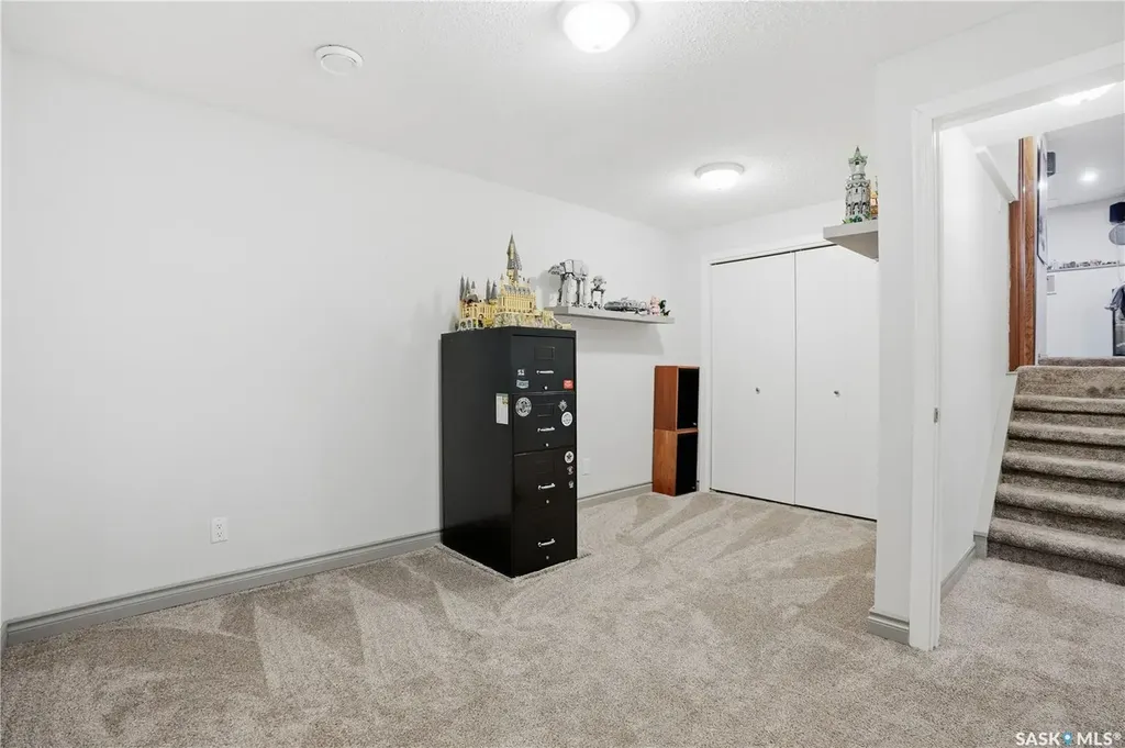 2838 Hartmann Crescent E Regina SK S4N 6L9