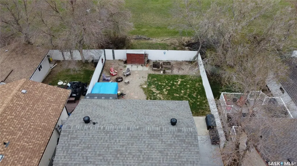 2838 Hartmann Crescent E Regina SK S4N 6L9